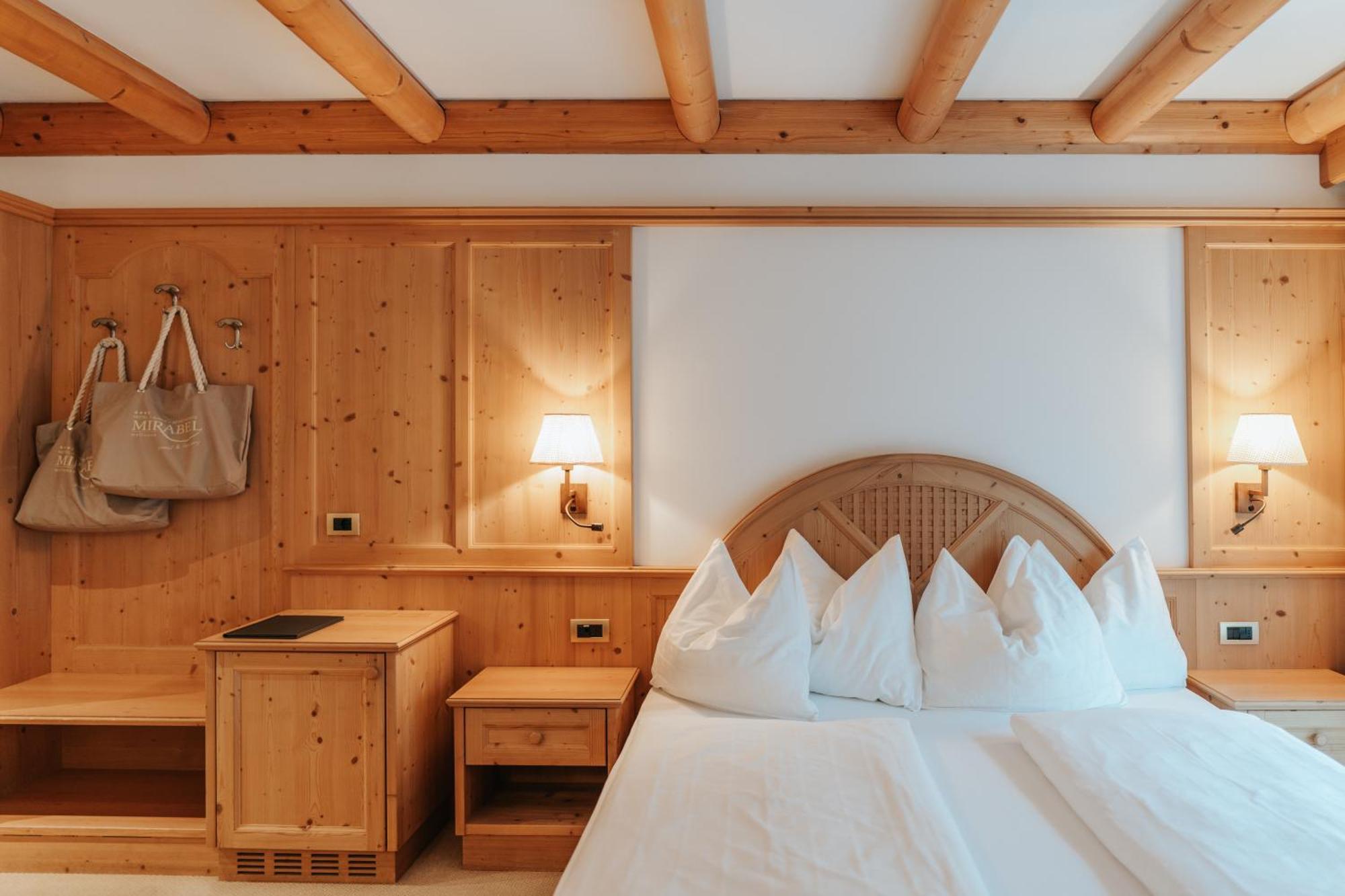 B&B Hotel Mirabel Ortisei Habitación foto