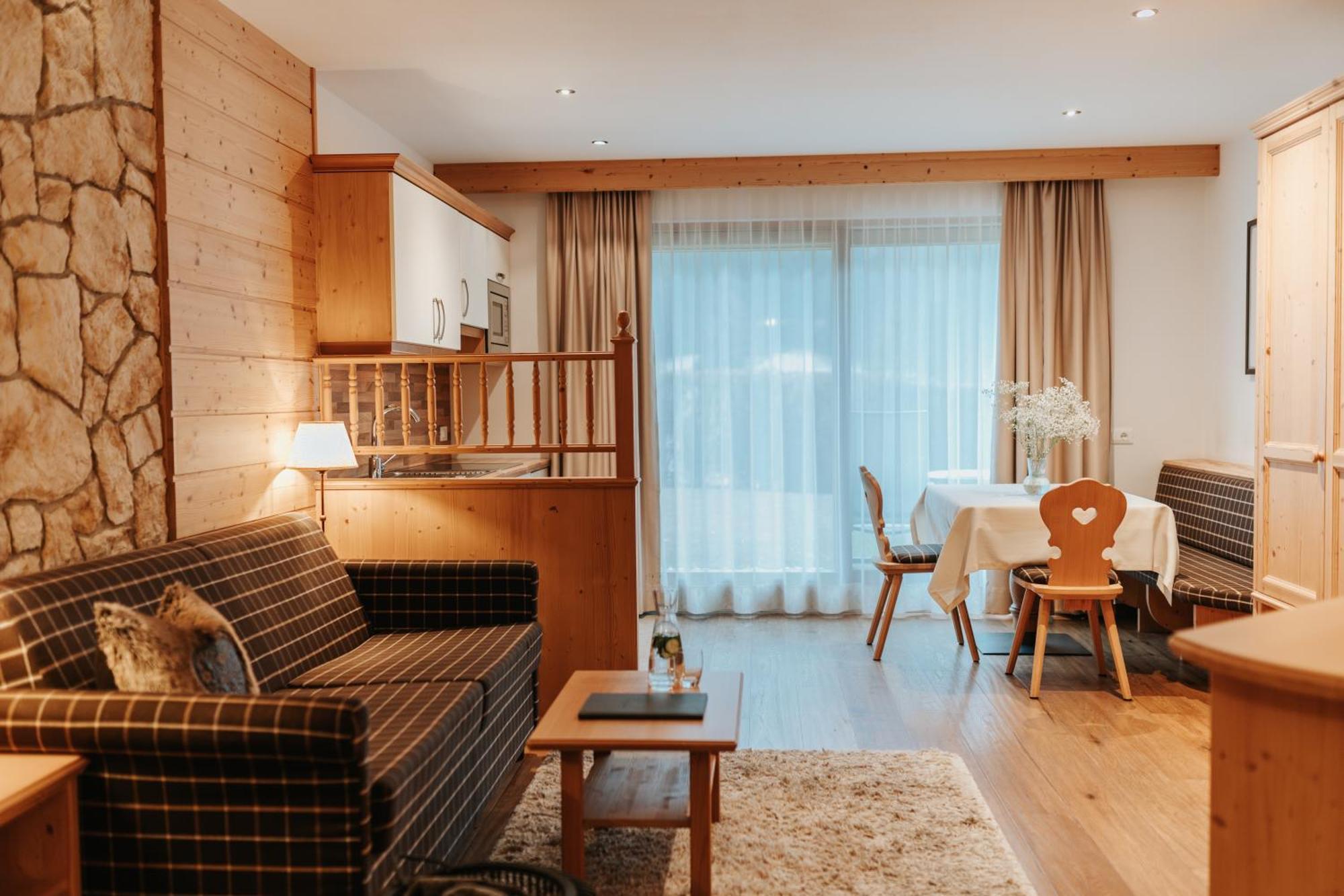 B&B Hotel Mirabel Ortisei Habitación foto